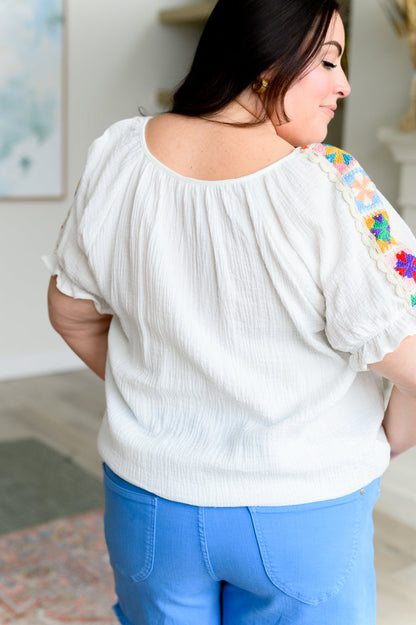 Don't You, Forget About Me Crinkle Knit Blouse (reg & plus)