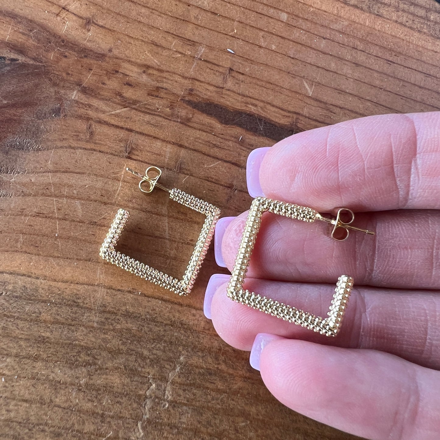 Gold square hoop earrings