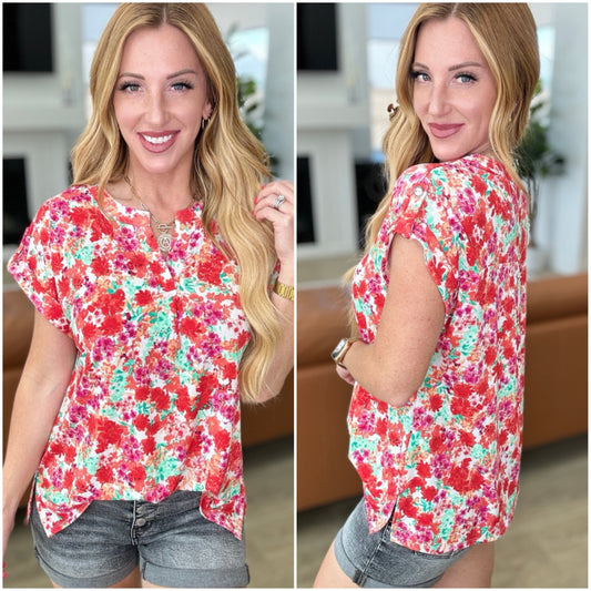 Lizzy Cap Sleeve Top in Ivory and Coral Floral (reg & plus)