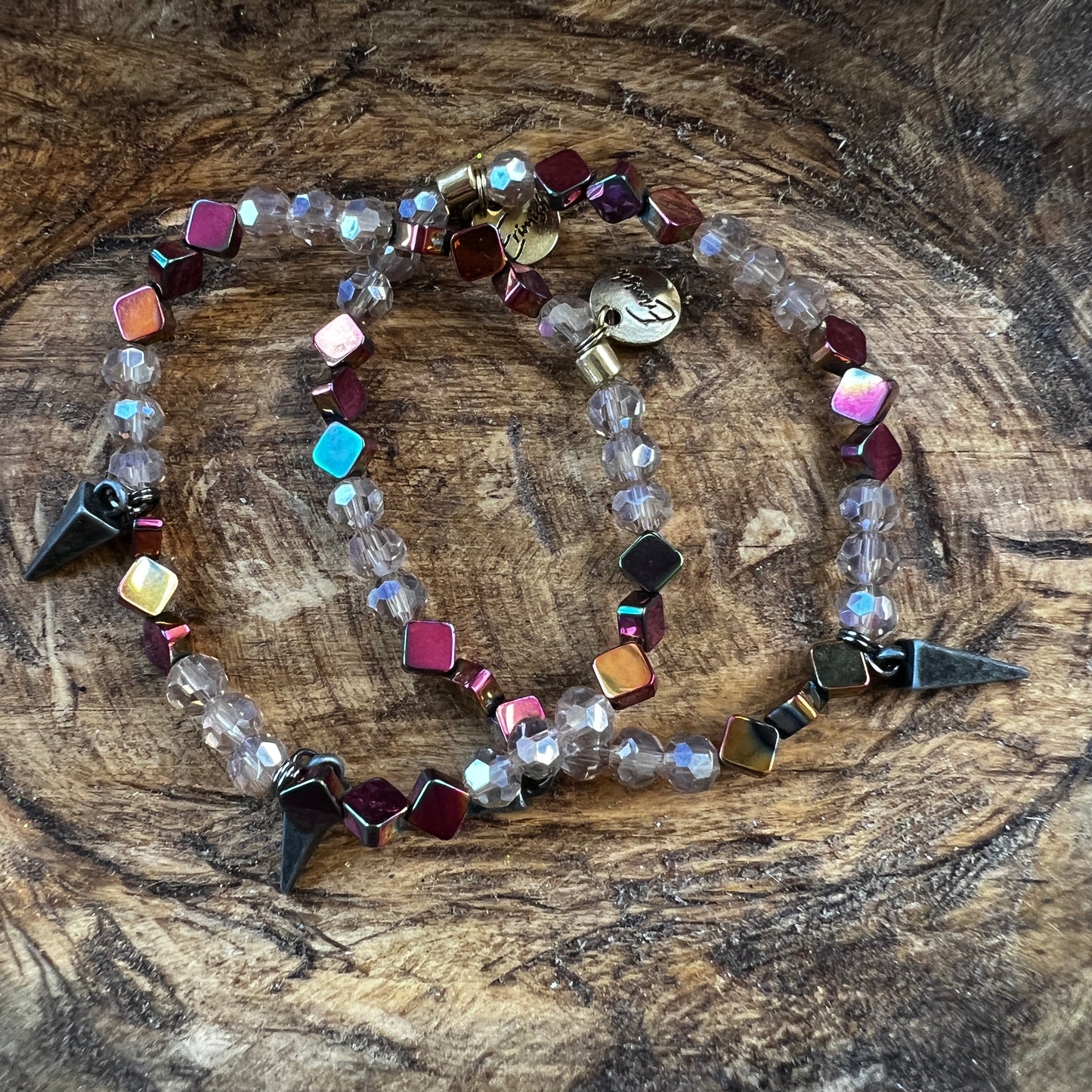Erimish bracelet - iridescent plum & clear