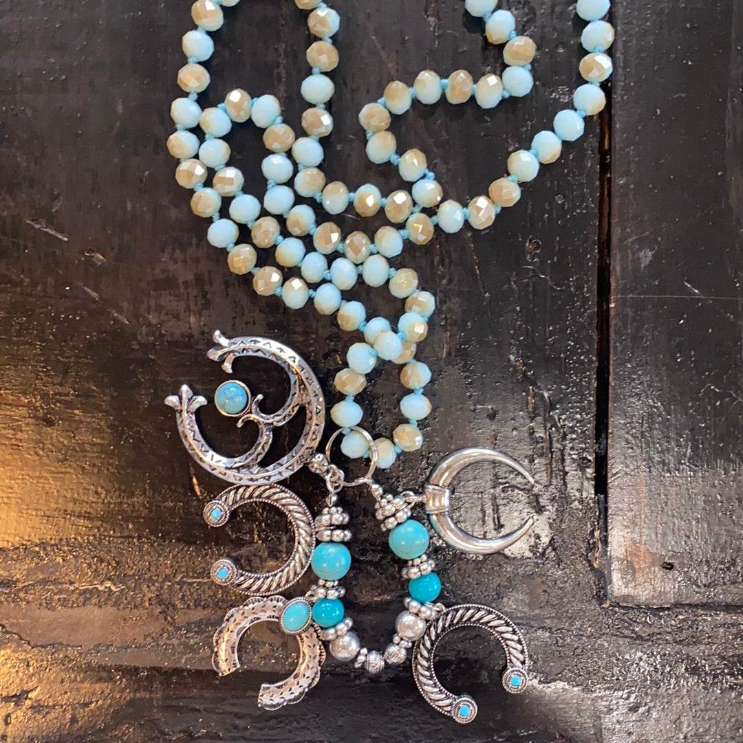Horseshoe Bead necklace