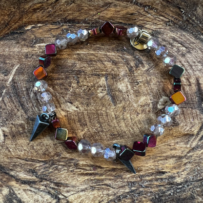 Erimish bracelet - iridescent plum & clear