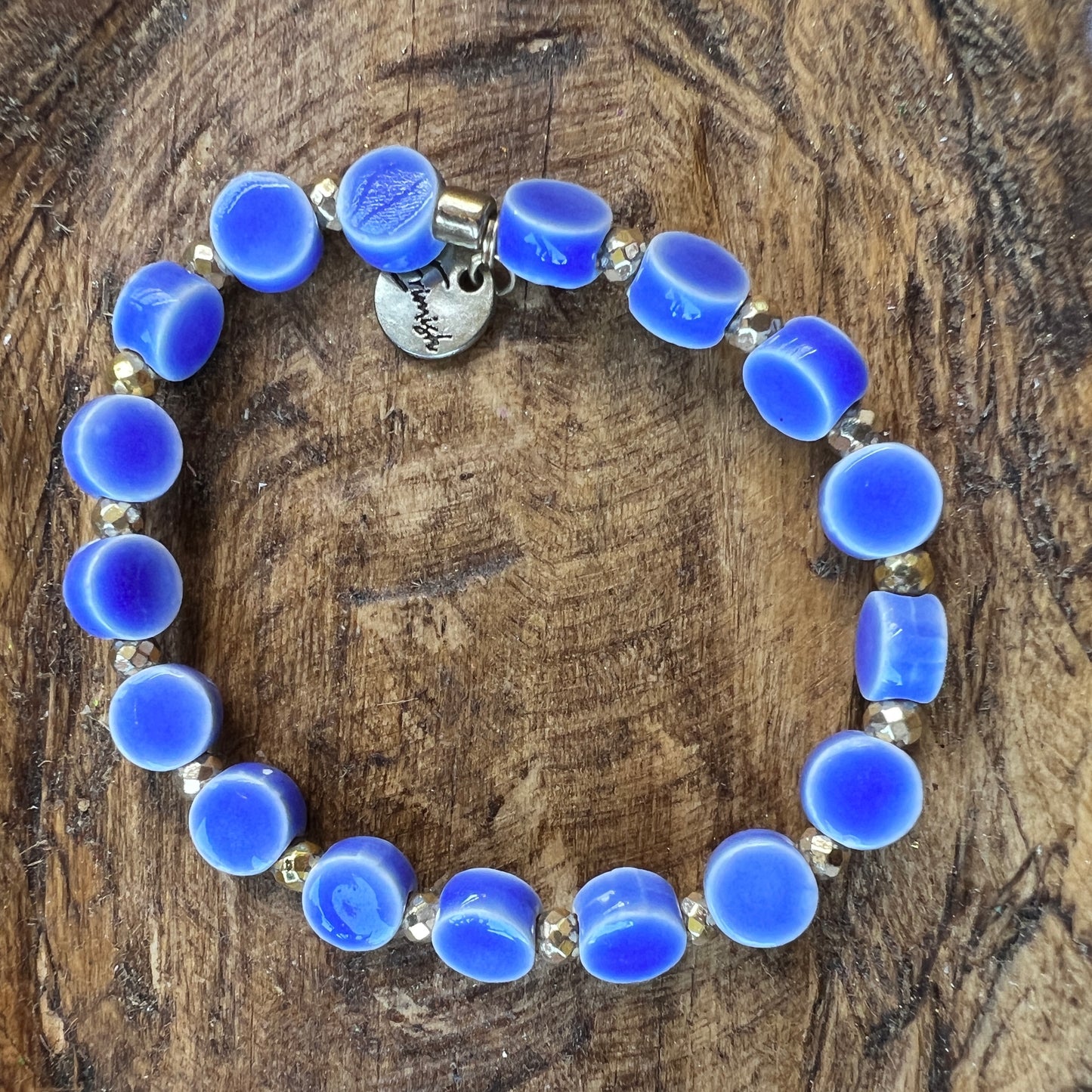 Erimish bracelet - blue circle