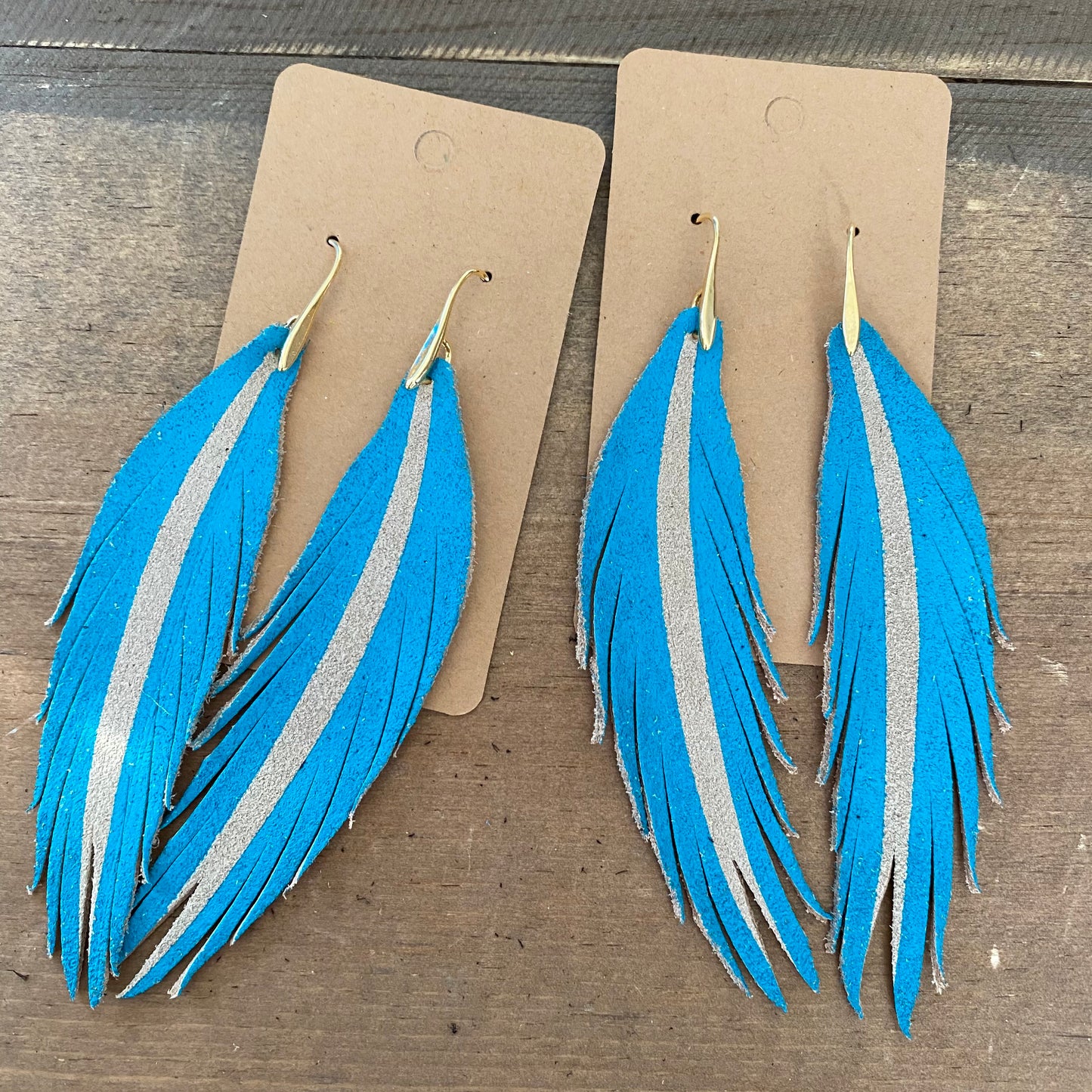 Short Feather Leather earrings