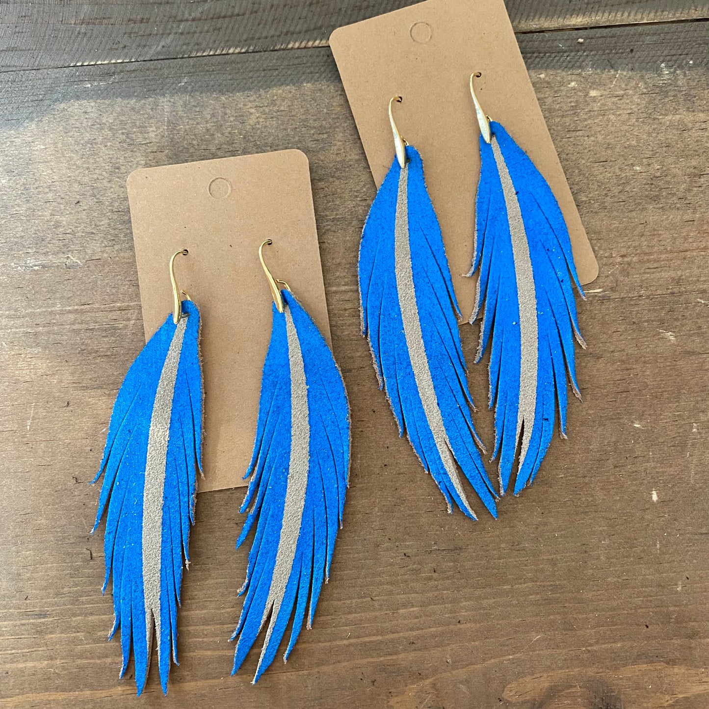 Short Feather Leather earrings